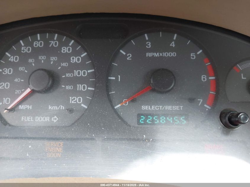 2000 Ford Mustang VIN: 1FAFP4441YF236598 Lot: 43714944