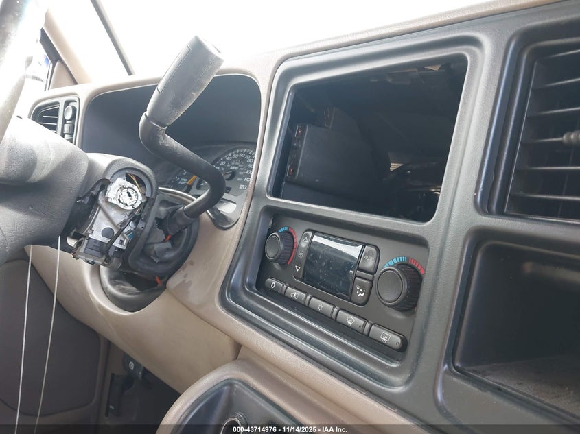 2003 Chevrolet Tahoe Z71 VIN: 1GNEK13T03R249465 Lot: 43714976