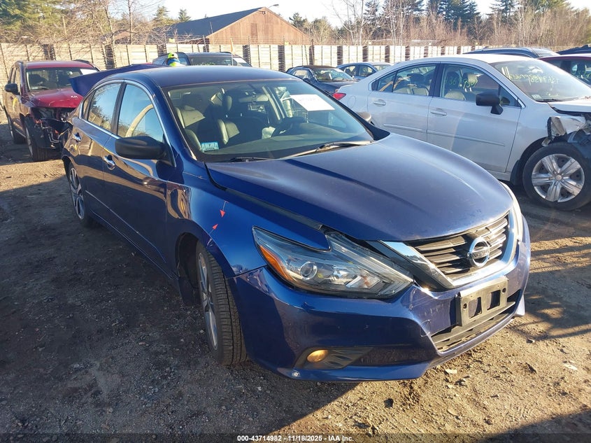 NISSAN ALTIMA 2.5 SR
