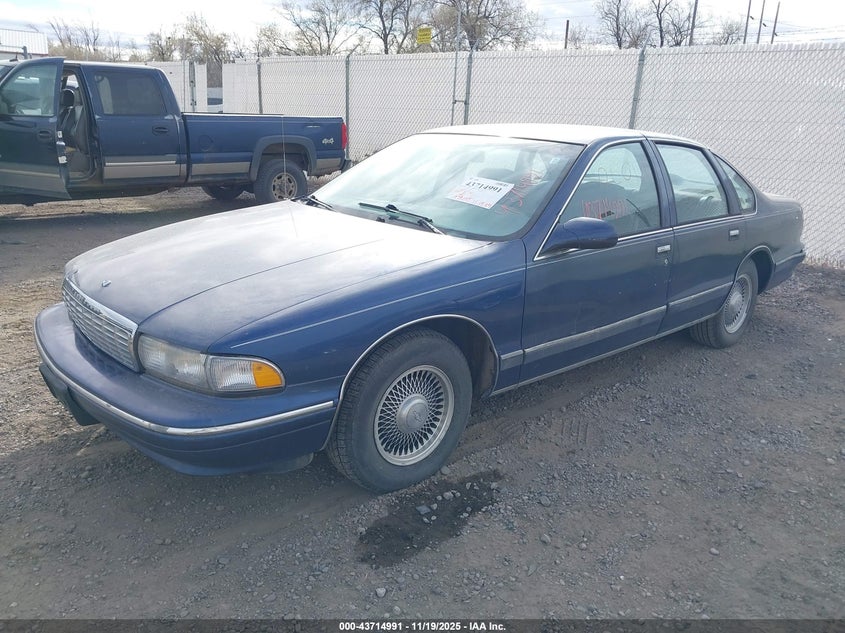 1G1BL52W5TR123722 1996 CHEVROLET CAPRICE photo no. 2