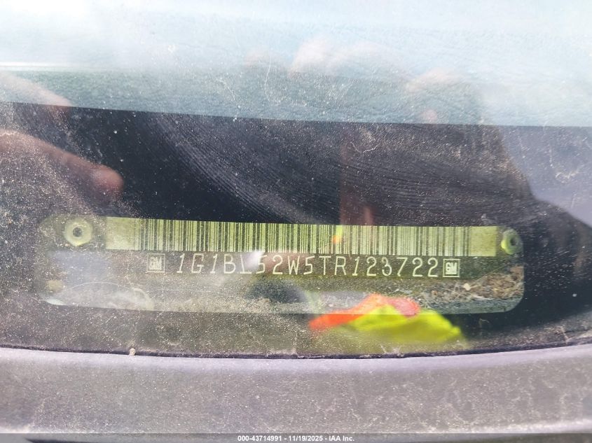 1996 Chevrolet Caprice Classic VIN: 1G1BL52W5TR123722 Lot: 43714991