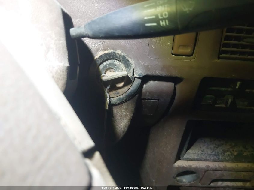 1991 Toyota Corolla Dlx VIN: 1NXAE94A5MZ183211 Lot: 43715026