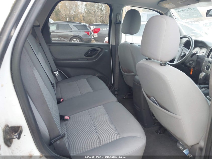 2006 Ford Escape Hybrid VIN: 1FMYU96H86KA58469 Lot: 43715080