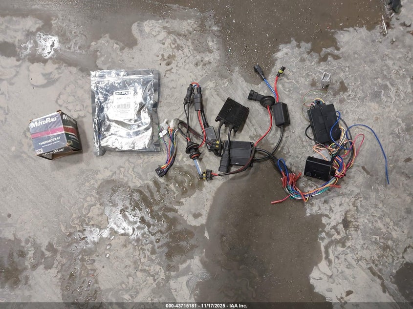 2005 Chevrolet Avalanche 1500 Ls VIN: 3GNEK12ZX5G183323 Lot: 43715181