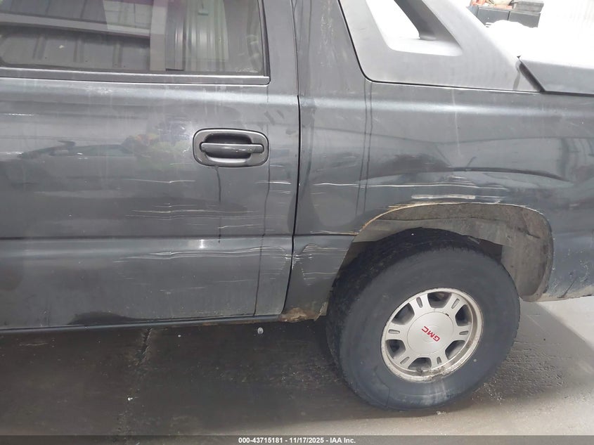 2005 Chevrolet Avalanche 1500 Ls VIN: 3GNEK12ZX5G183323 Lot: 43715181