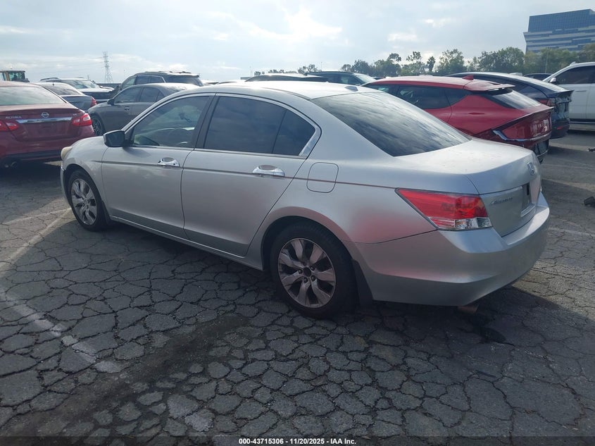 1HGCP36848A004342 2008 HONDA ACCORD photo no. 3