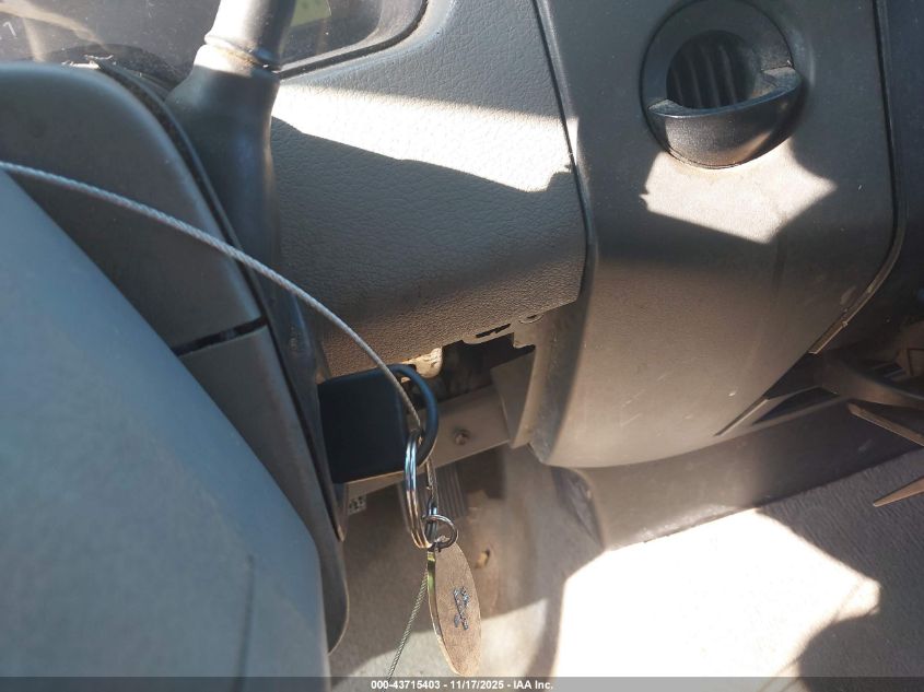 2004 Ford F-150 Lariat/Xl/Xlt VIN: 1FTPX12524NC63169 Lot: 43715403