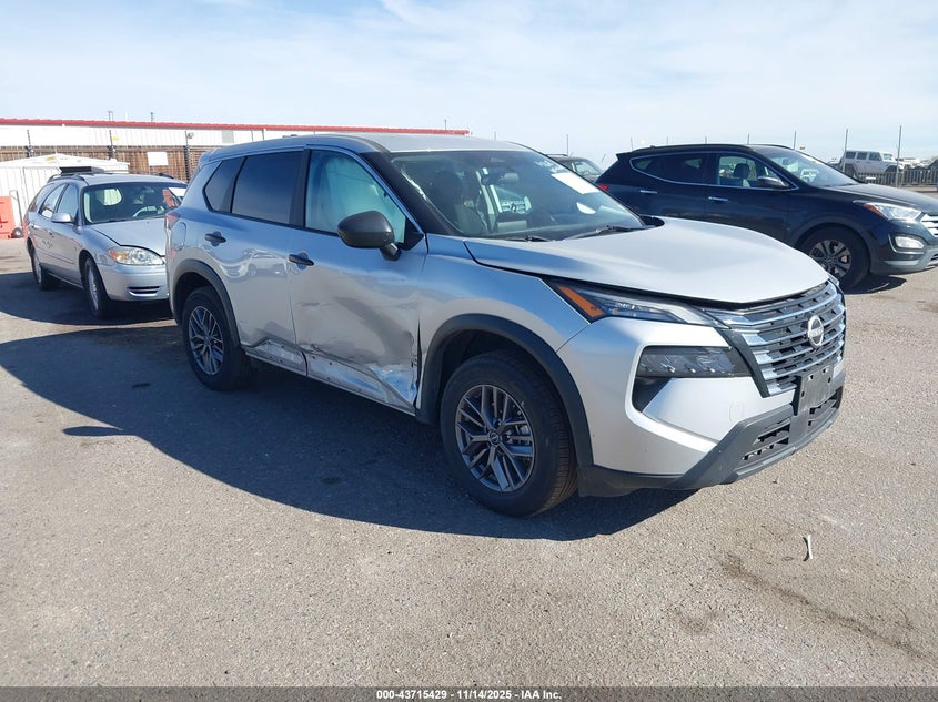 NISSAN ROGUE S INTELLIGENT AWD