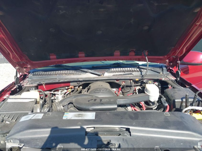 2004 Cadillac Escalade Standard VIN: 1GYEK63N94R176972 Lot: 43715459