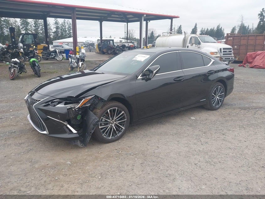 Vin: 58ada1c17nu021411, lot: 44210831, lexus es 300h 20222