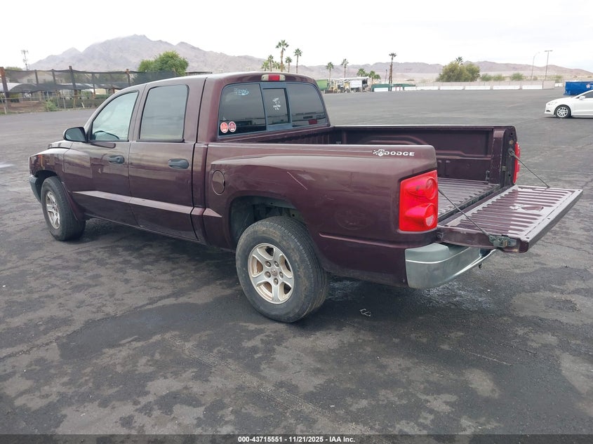 1D7HE48K95S106675 2005 DODGE DAKOTA photo no. 3