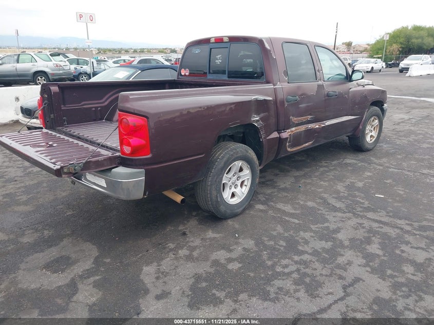 1D7HE48K95S106675 2005 DODGE DAKOTA photo no. 4