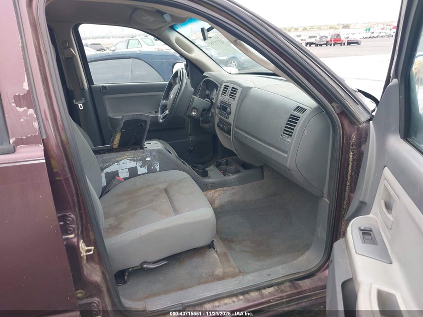 1D7HE48K95S106675 2005 DODGE DAKOTA photo no. 5