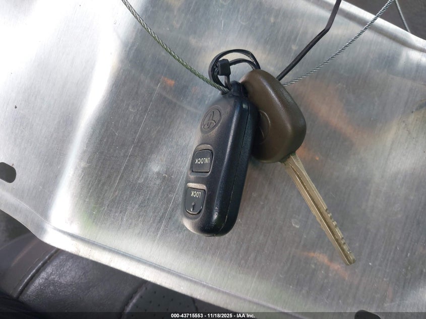 2004 Toyota Avalon Xl VIN: 4T1BF28B84U371152 Lot: 43715553