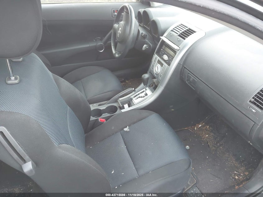 JTKDE177150058548 2005 SCION TC photo no. 5