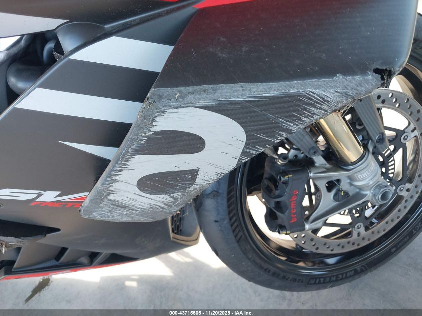 2020 Aprilia Rsv4 VIN: ZD4KEUA10LM000087 Lot: 43715605