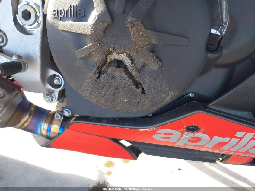 2020 Aprilia Rsv4 VIN: ZD4KEUA10LM000087 Lot: 43715605
