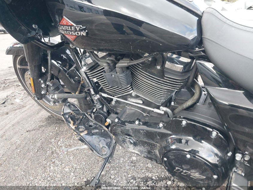 2025 Harley-Davidson Fltrx VIN: 1HD1KH726SB621348 Lot: 43715655