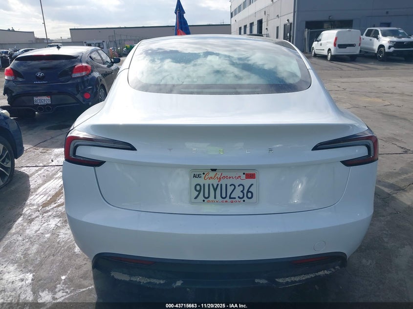 2025 Tesla Model 3 Long Range Rear-Wheel Drive VIN: 5YJ3E1EAXSF062595 Lot: 43715663