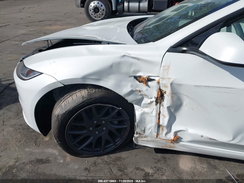 2025 Tesla Model 3 Long Range Rear-Wheel Drive VIN: 5YJ3E1EAXSF062595 Lot: 43715663