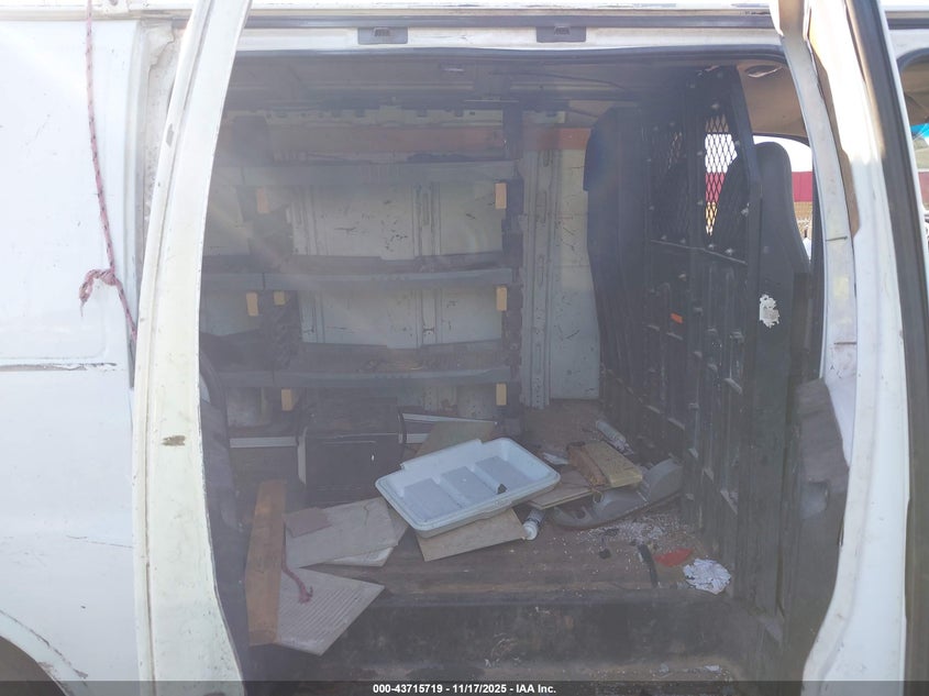 2007 Chevrolet Express Work Van VIN: 1GCGG25V471133620 Lot: 43715719