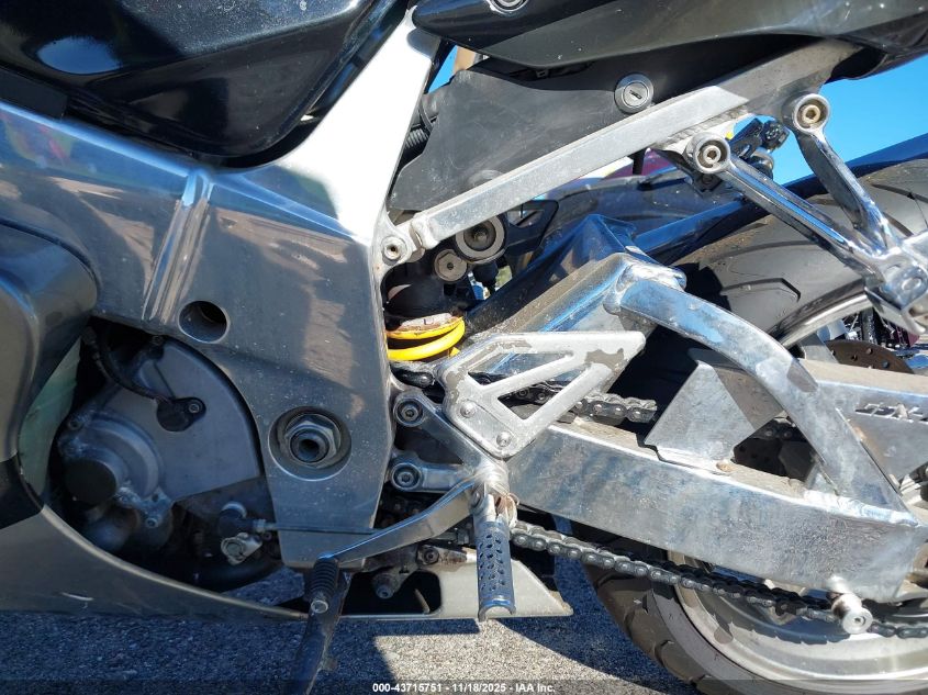 2001 Suzuki Gsx-R1000 VIN: JS1GT74A612109676 Lot: 43715751