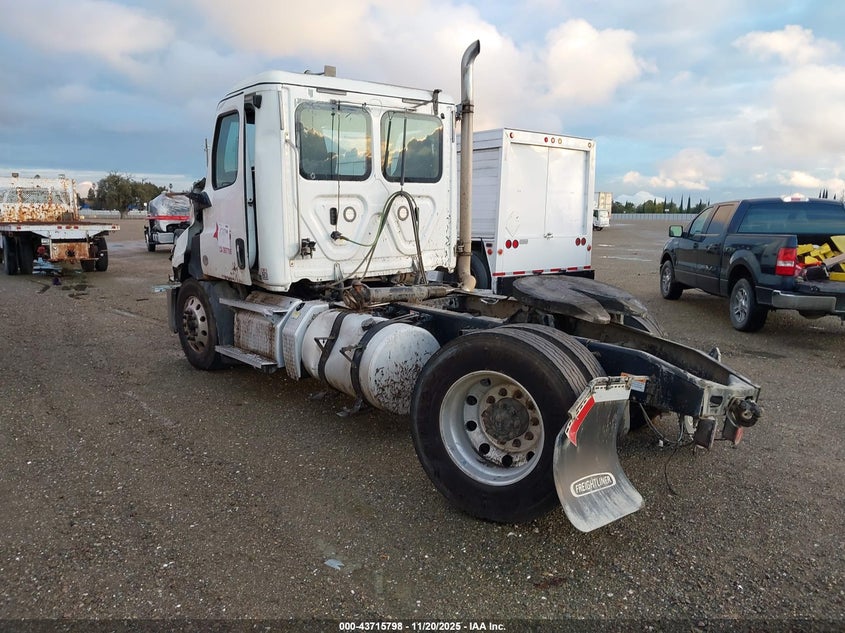3AKBHTDV6LSLE2833 2020   photo no. 3