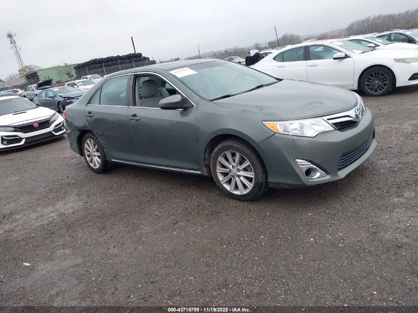 TOYOTA CAMRY XLE
