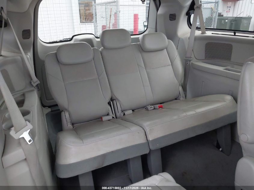 2010 Chrysler Town & Country New Limited VIN: 2A4RR7DX4AR468215 Lot: 43715802