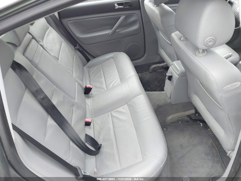 2004 Volkswagen Passat Gls VIN: WVWPD63B04P097829 Lot: 43715803