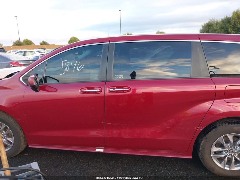 2022 Toyota Sienna Xle VIN: 5TDYRKECXNS130539 Lot: 43715846