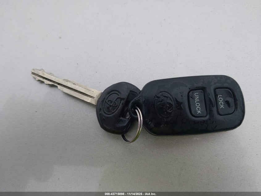 2004 Toyota Rav4 VIN: JTEHD20V446010284 Lot: 43715898