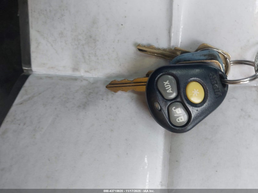 2010 Ford E-250 Commercial/Recreational VIN: 1FTNE2EL1ADA49675 Lot: 43715920