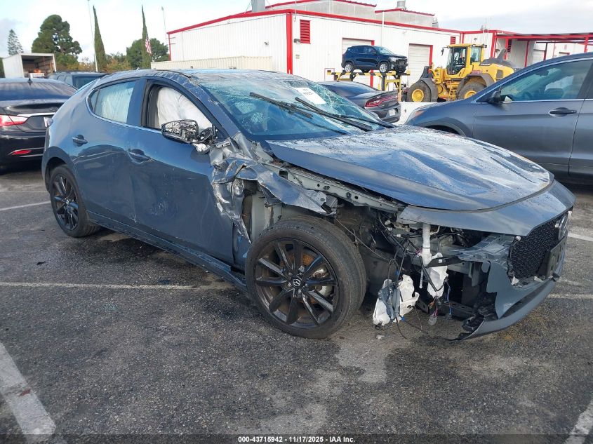 MAZDA 3 2.5 S CARBON EDITION