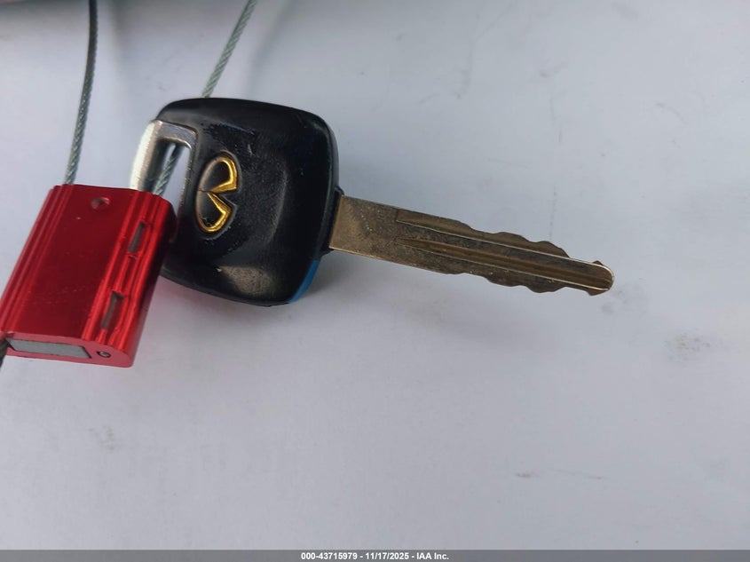 2002 Infiniti I35 Luxury VIN: JNKDA31A52T024723 Lot: 43715979