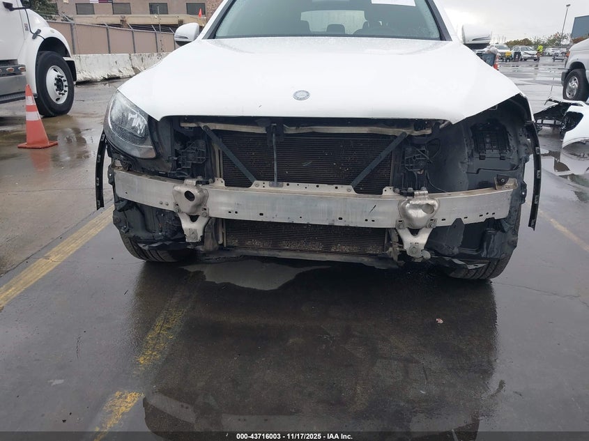 2017 Mercedes-Benz Glc 300 VIN: WDC0G4JBXHF198091 Lot: 43716003