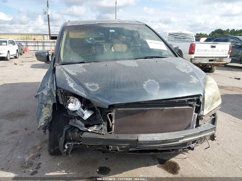 2005 Honda Odyssey Touring VIN: 5FNRL38825B056671 Lot: 43716010