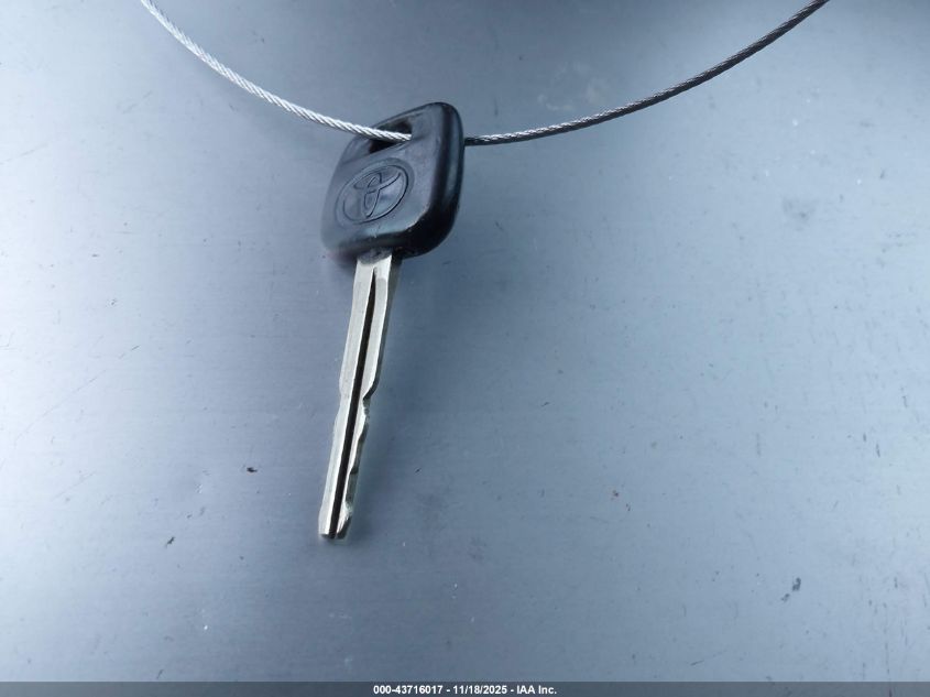 2004 Toyota Camry Le VIN: 4T1BE32K64U892520 Lot: 43716017