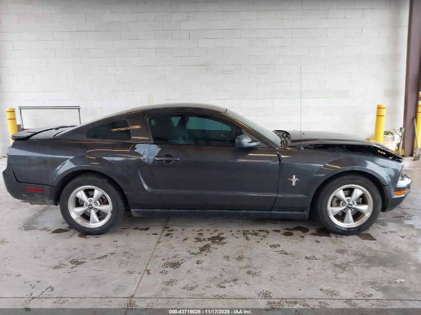 2007 Ford Mustang V6 Deluxe/V6 Premium VIN: 1ZVHT80NX75349309 Lot: 43716028