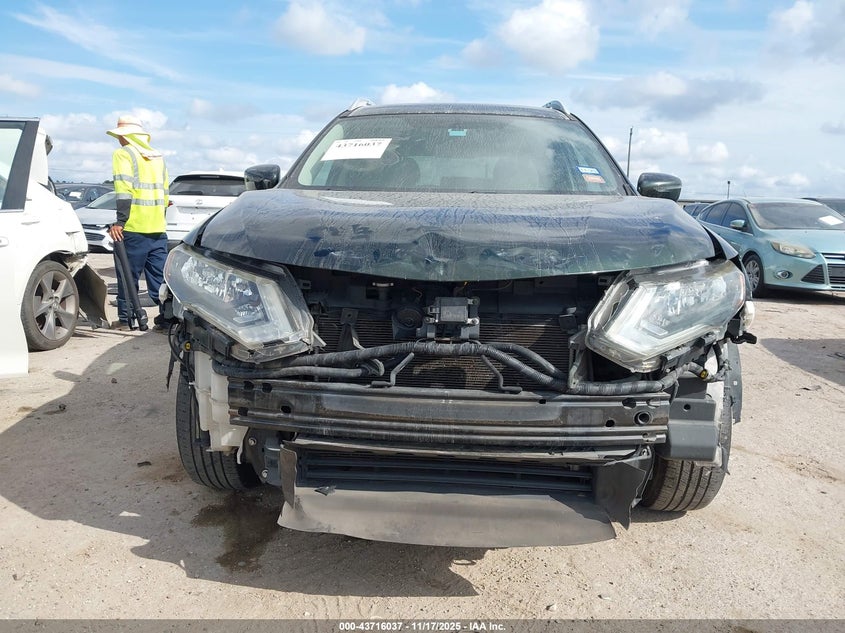 5N1AT2MT3JC834089 2018 NISSAN ROGUE photo no. 12
