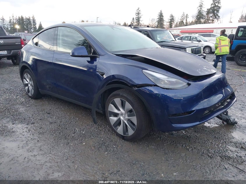 TESLA MODEL Y AWD/LONG RANGE DUAL MOTOR ALL-WHEEL DRIVE