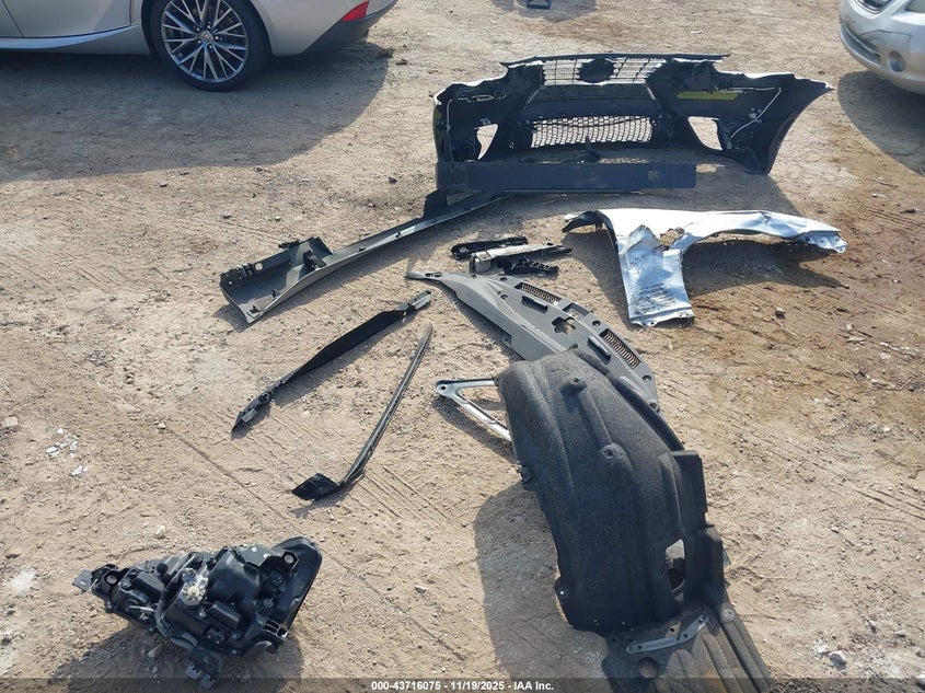 2016 Lexus Is 200T VIN: JTHBA1D29G5038426 Lot: 43716075