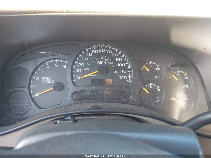 2004 Chevrolet Tahoe Ls VIN: 1GNEC13Z94J256156 Lot: 43716091