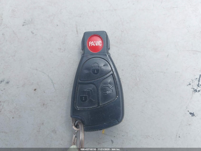 2004 Mercedes-Benz Clk 500 VIN: WDBTK75G44T023533 Lot: 43716116