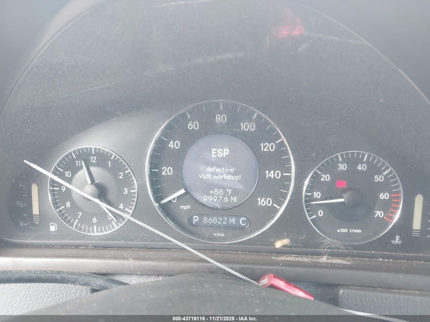 2004 Mercedes-Benz Clk 500 VIN: WDBTK75G44T023533 Lot: 43716116