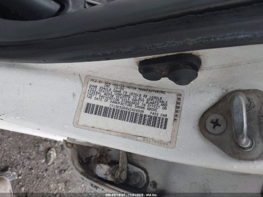 1997 Geo Prizm Lsi VIN: 1Y1SK5268VZ404938 Lot: 43716147