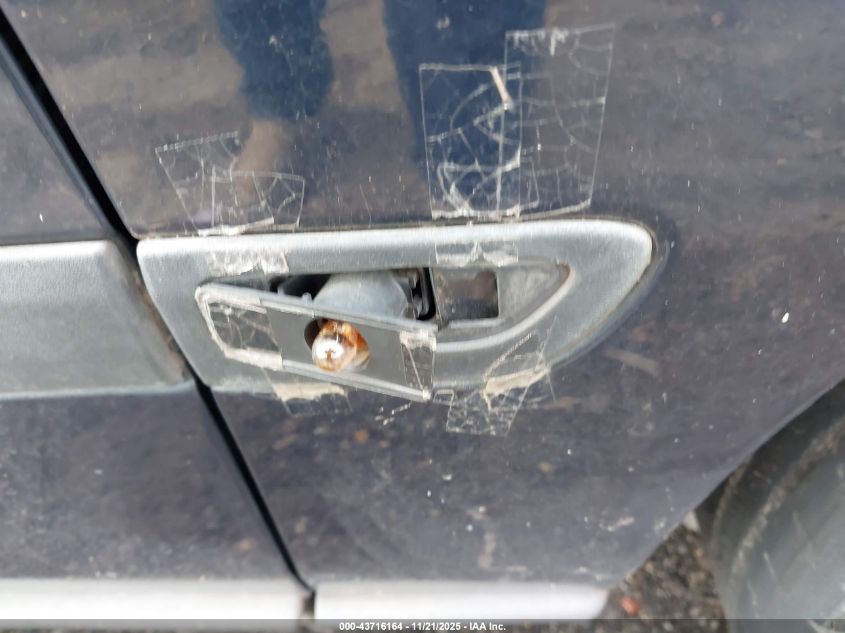 2004 Volvo V70 2.4 VIN: YV1SW61T741424448 Lot: 43716164