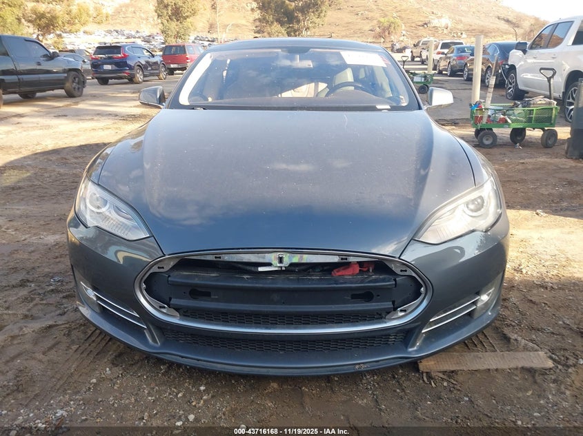 2013 Tesla Model S VIN: 5YJSA1CG0DFP06381 Lot: 43716168