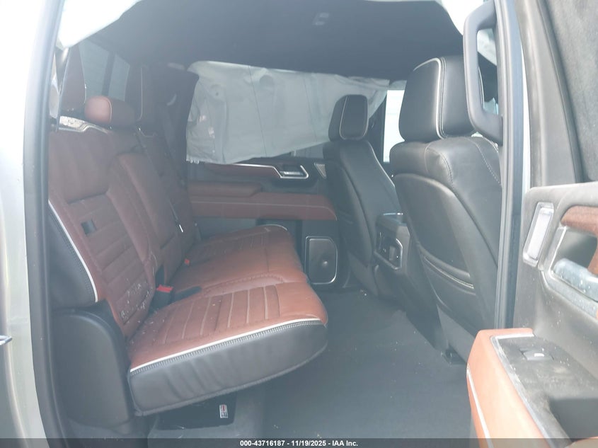 2024 GMC Sierra 2500Hd 4Wd Standard Bed Denali Ultimate VIN: 1GT49XEY8RF292781 Lot: 43716187