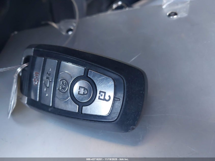 2017 Ford F-350 Platinum VIN: 1FT8W3BTXHEC45641 Lot: 43716201